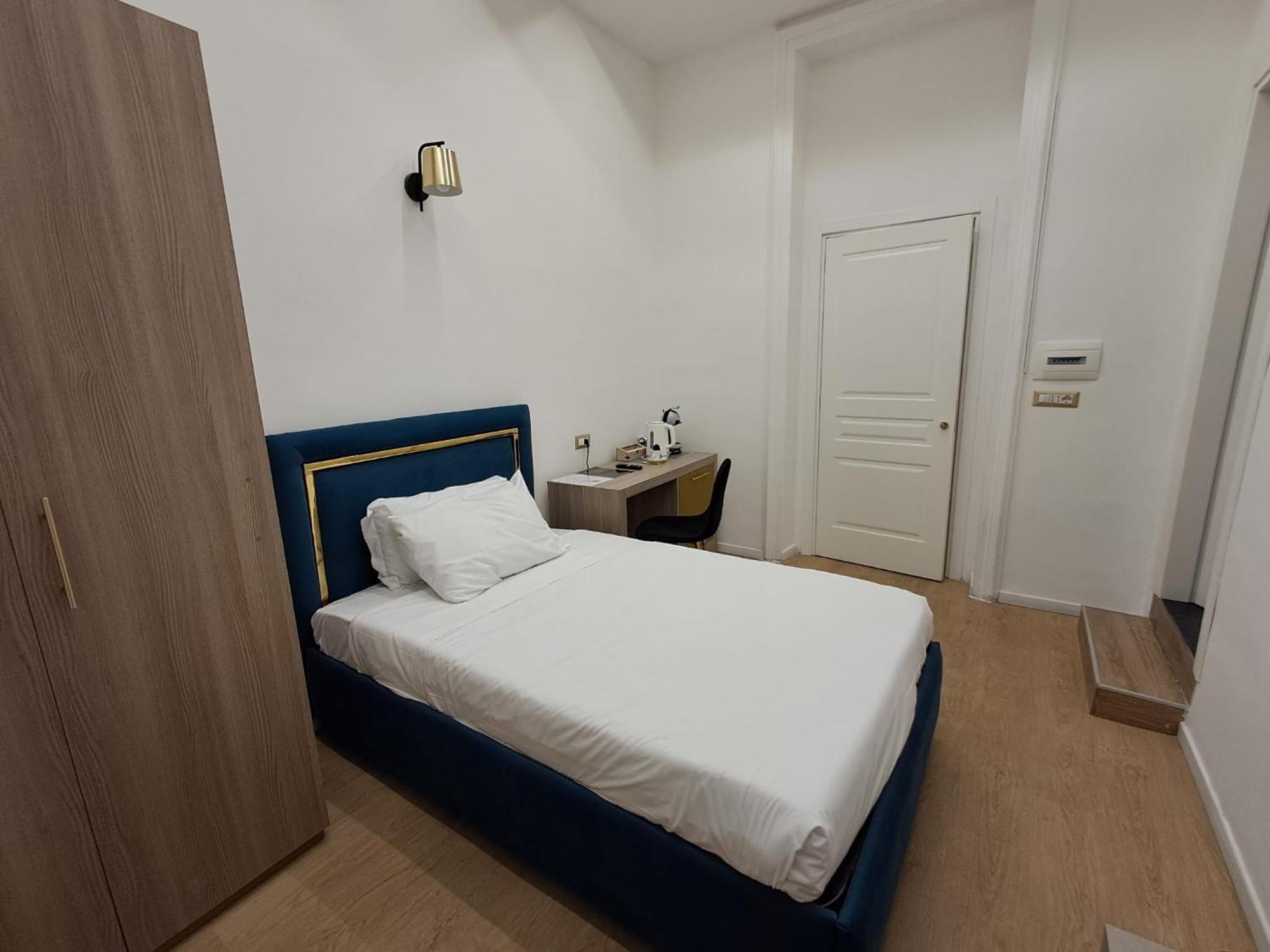 Cavour Luxury Rooms - Lr Collection 로마 외부 사진